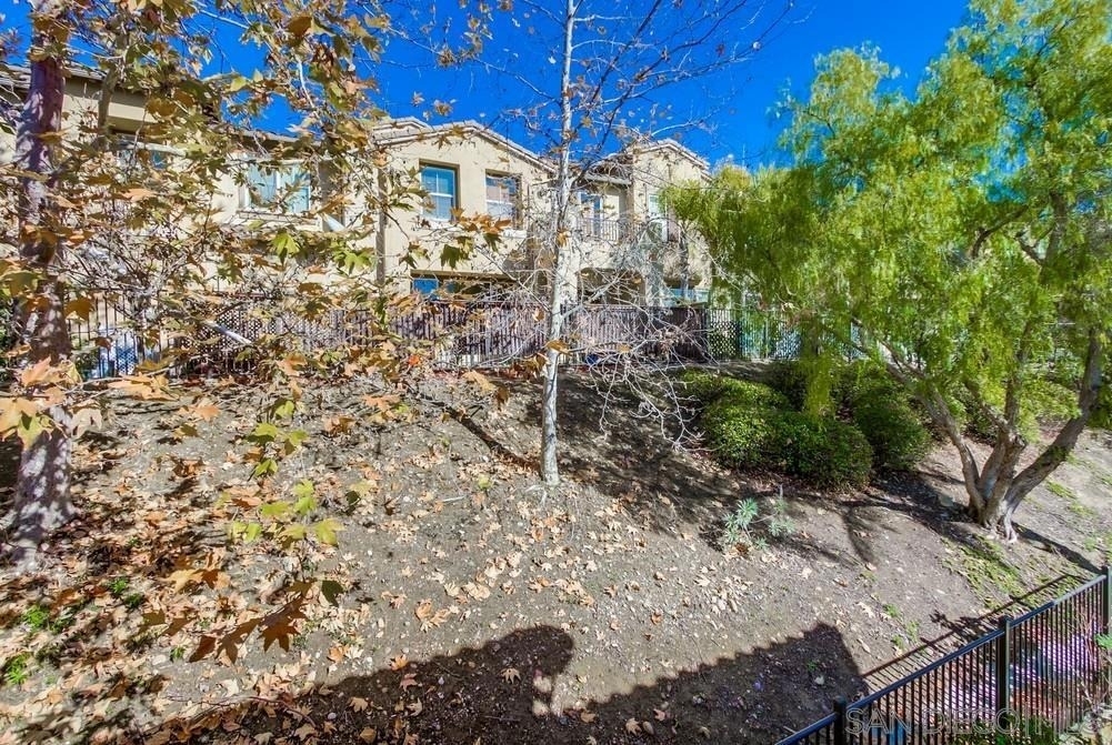 9240 Piantino Way - Photo 34