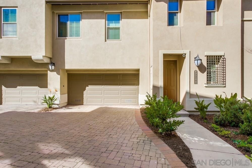 9240 Piantino Way - Photo 2