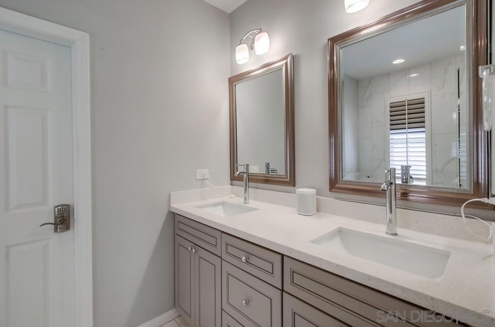 9240 Piantino Way - Photo 21