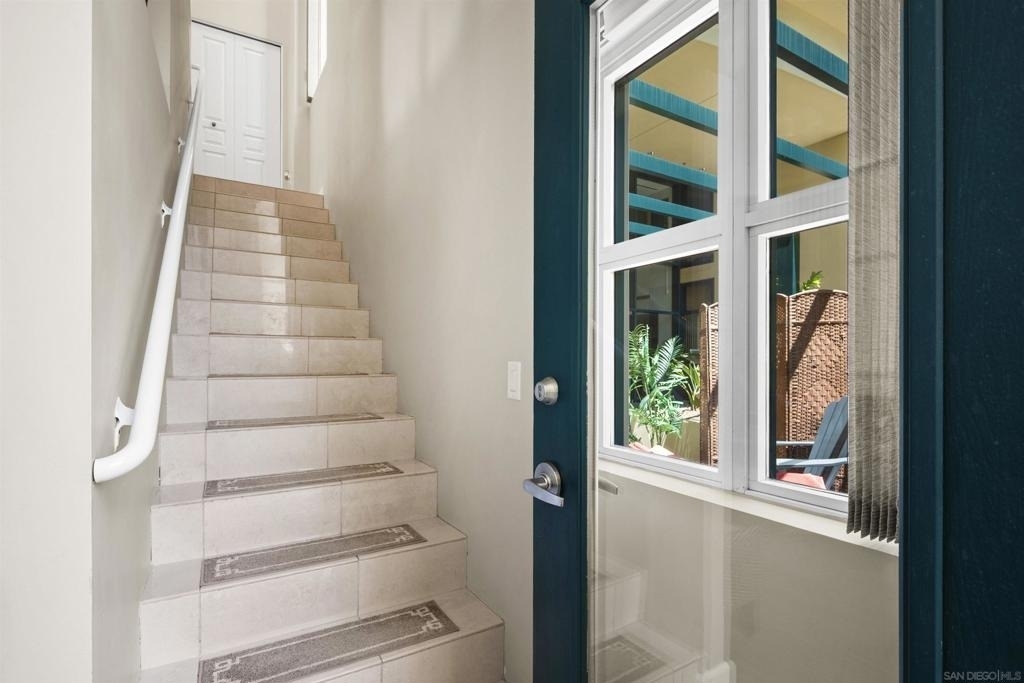 531 Front St - Photo 1