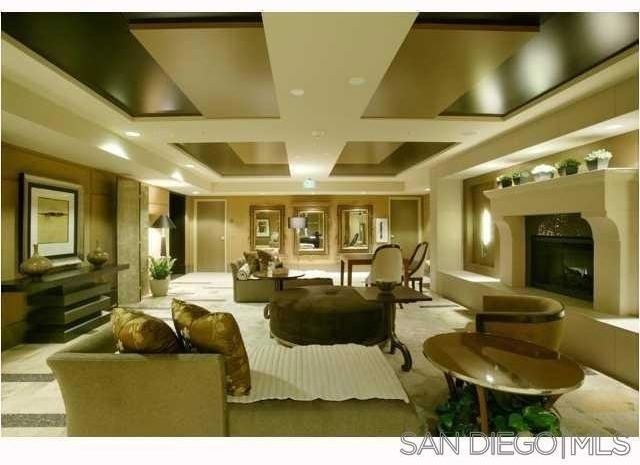 700 W E St - Photo 18