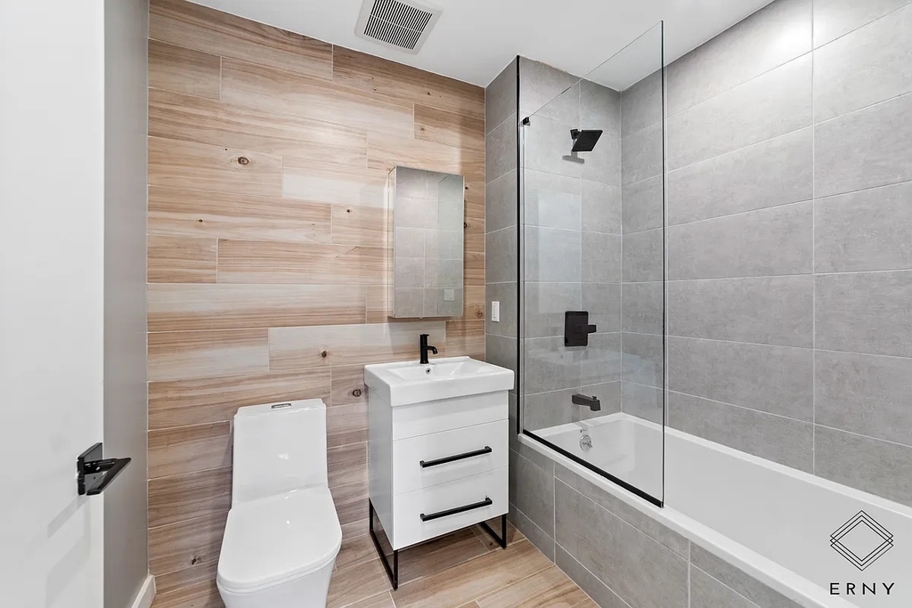 2913 Snyder Avenue - Photo 3