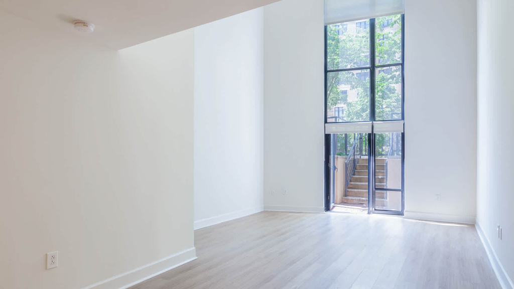 425 Massachusetts Avenue Nw - Photo 10