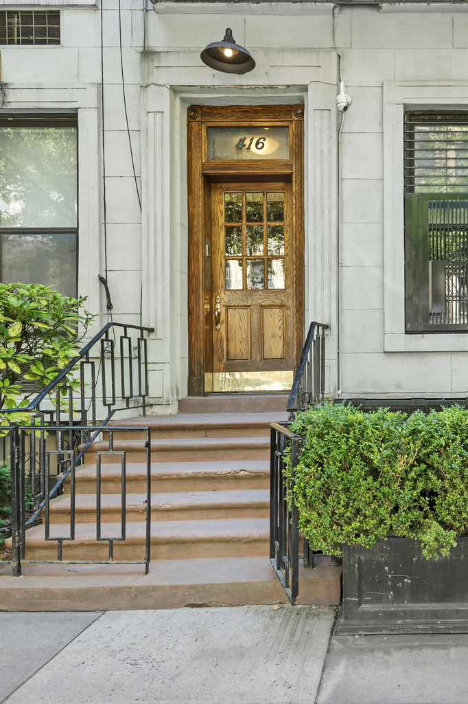 414/416 East 84th Street - Photo 9
