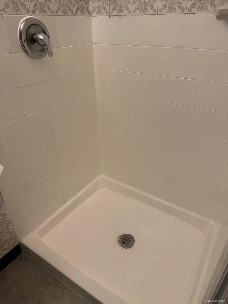 61 Grand Street - Photo 9