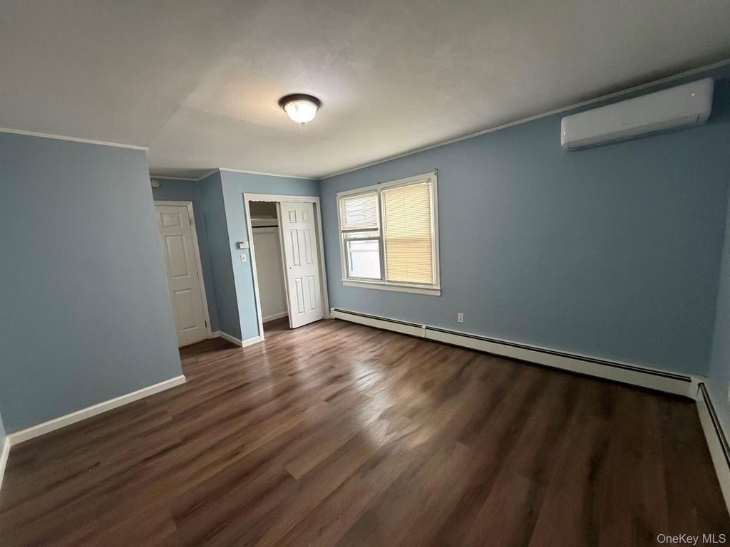 61 Grand Street - Photo 3