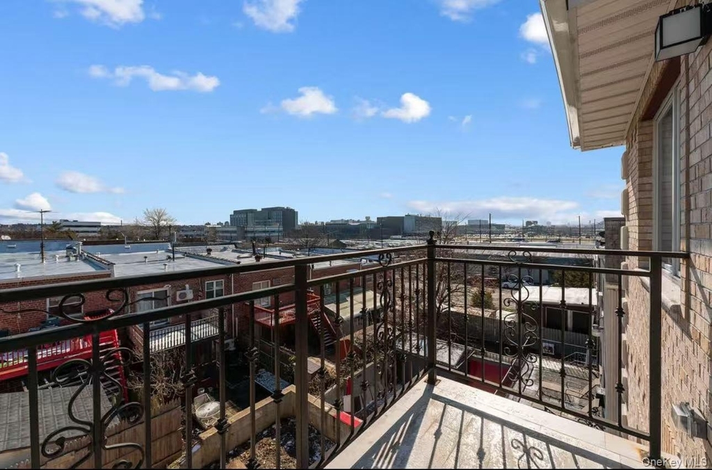 2563 125th Street - Photo 9