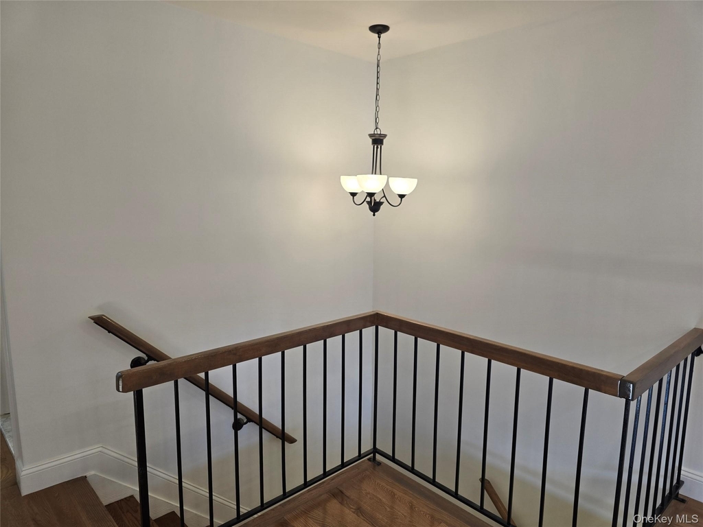 240-29 70 Avenue - Photo 21