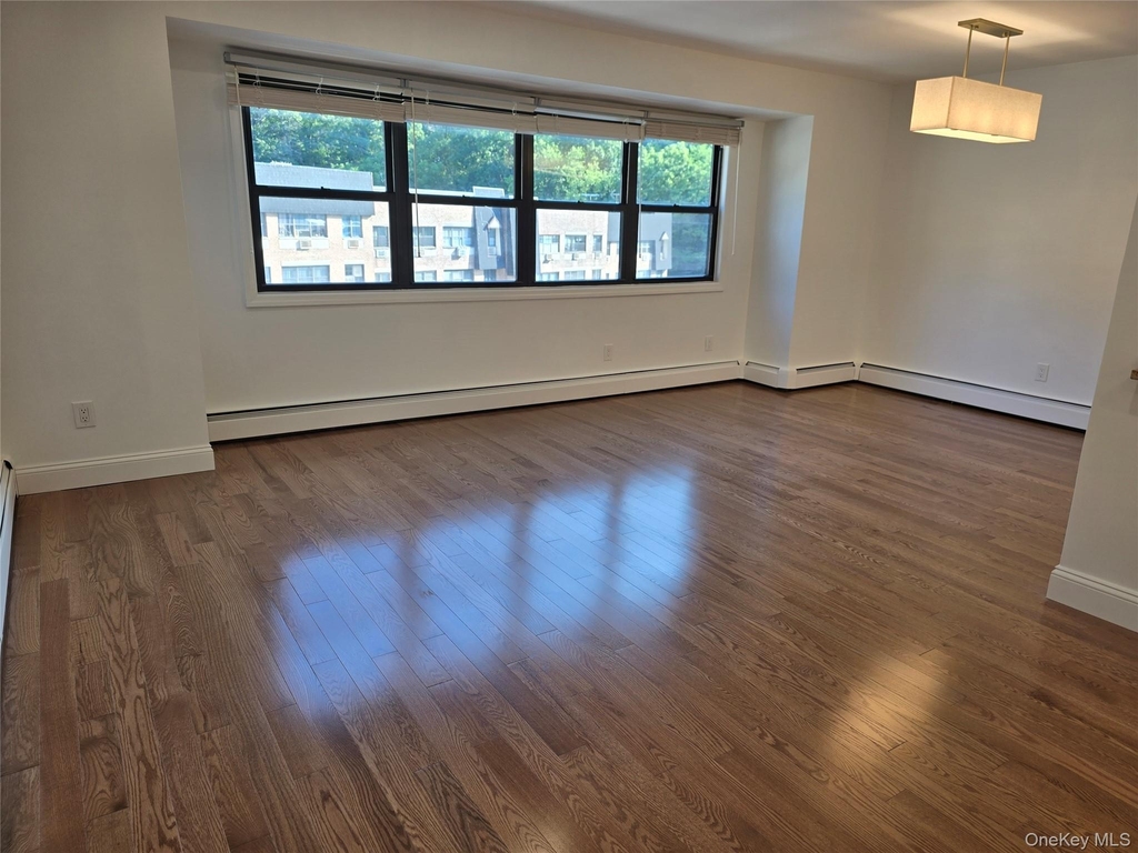 240-29 70 Avenue - Photo 23