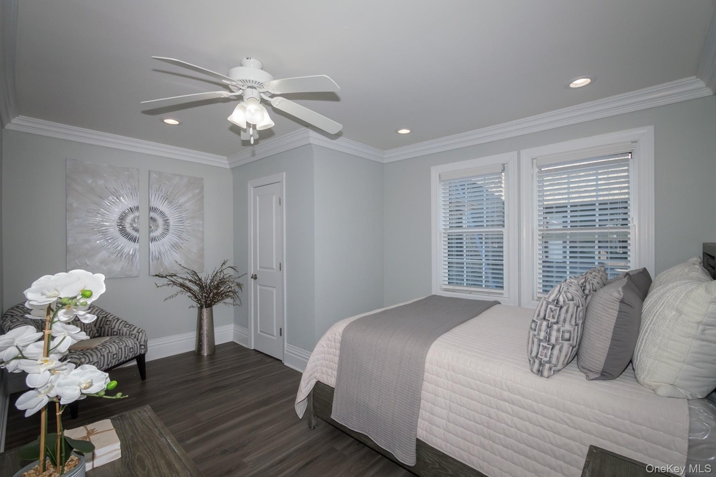 78 South Clinton Avenue - Photo 8