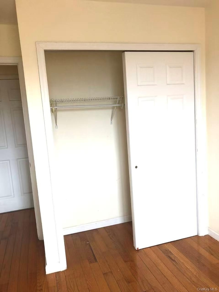 3506 Leavitt Street - Photo 8