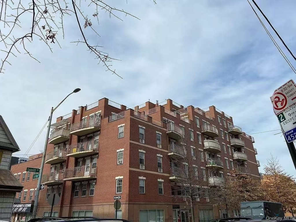 3506 Leavitt Street - Photo 0