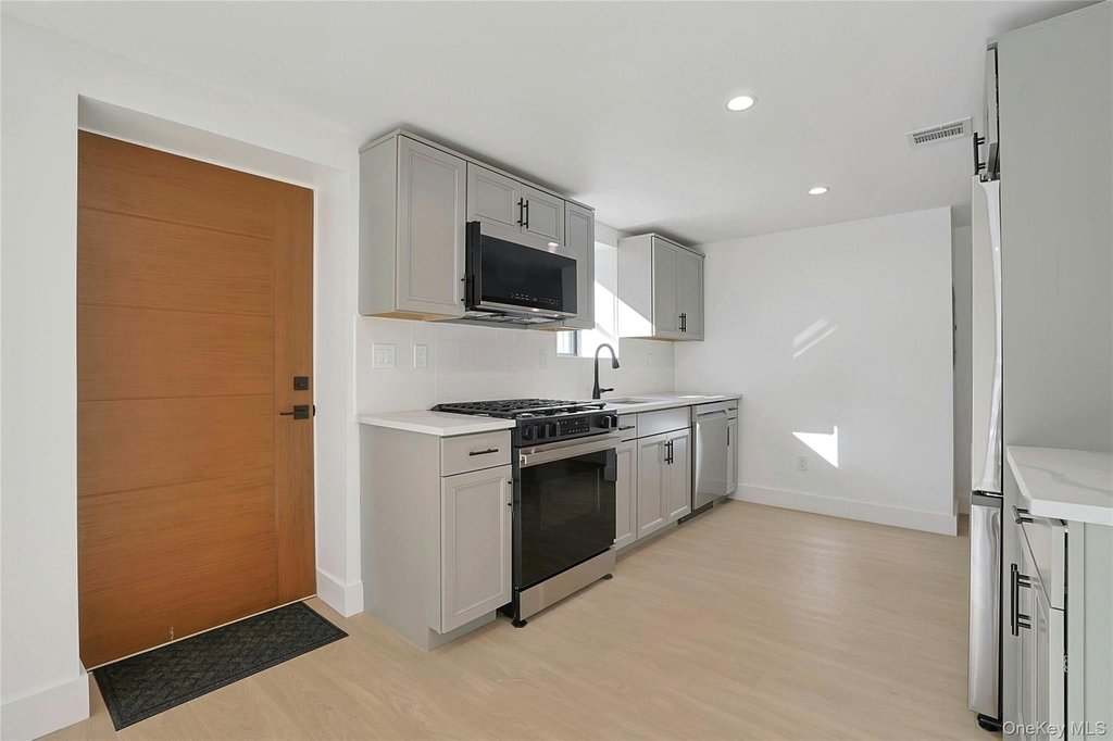 229 Piermont Avenue - Photo 16