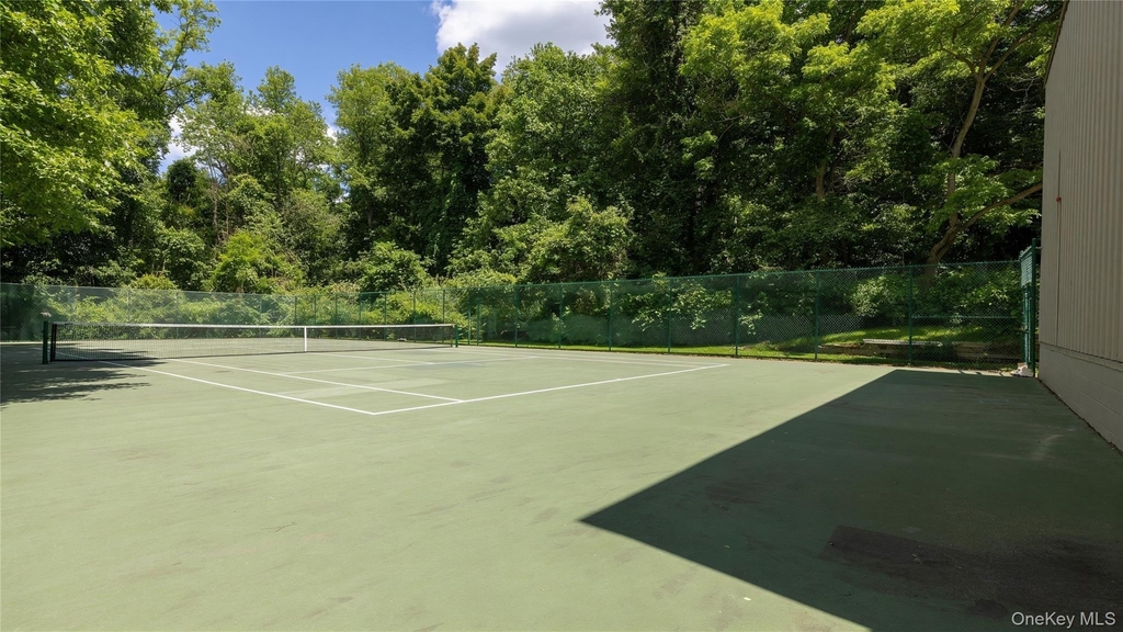 359 N Greeley Avenue - Photo 20