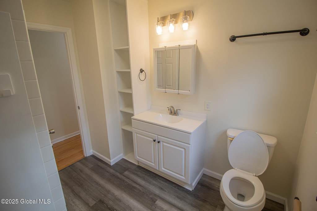 27 Hanifin Avenue - Photo 5