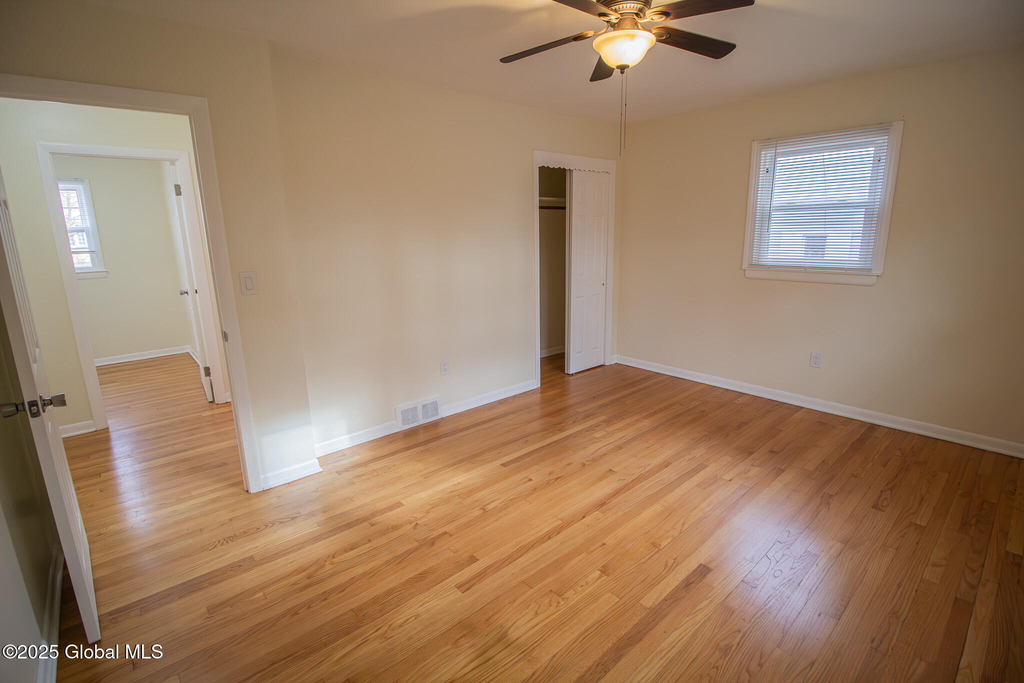 27 Hanifin Avenue - Photo 6