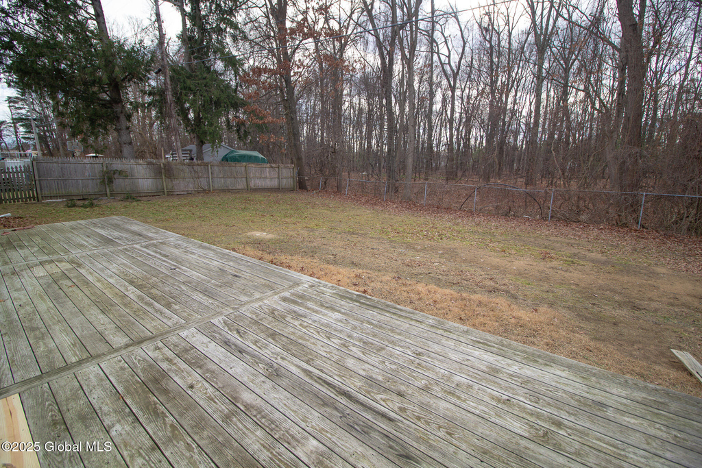 27 Hanifin Avenue - Photo 12