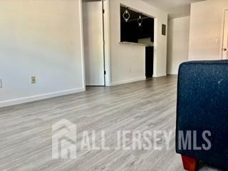 392 College Drive - Photo 2