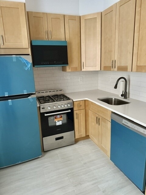 179 Central Avenue - Photo 3
