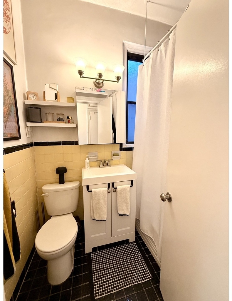 51 7th Avenue S - Photo 8