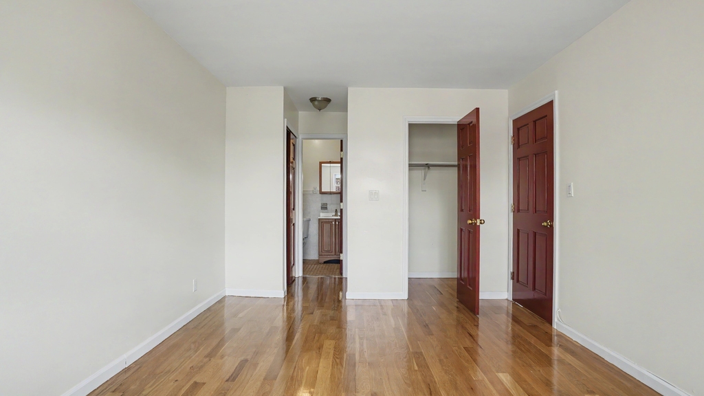 103-10 92nd Street - Photo 11