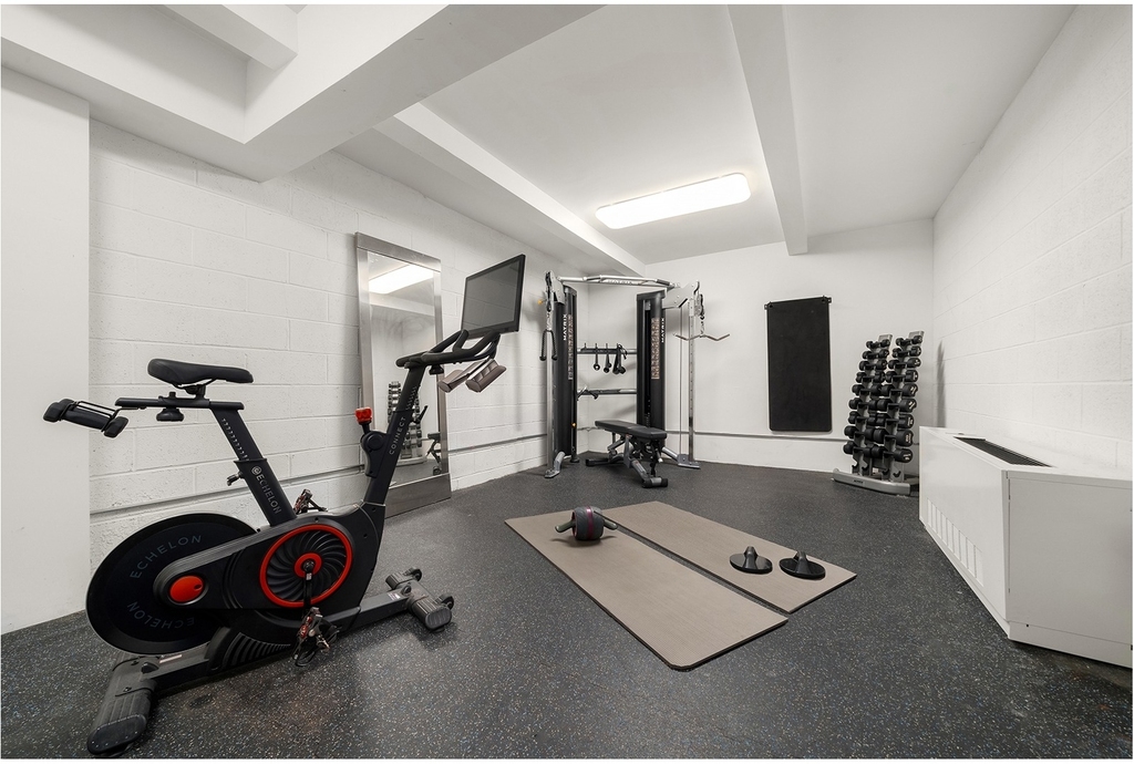 159 Bleecker Street - Photo 11