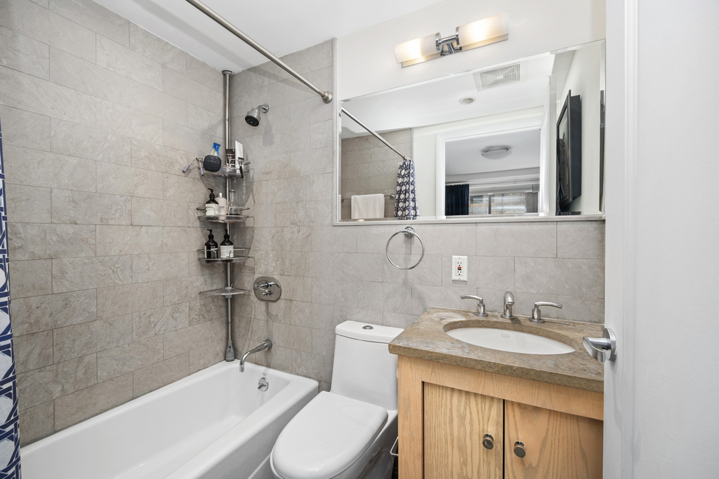 159 Bleecker Street - Photo 8