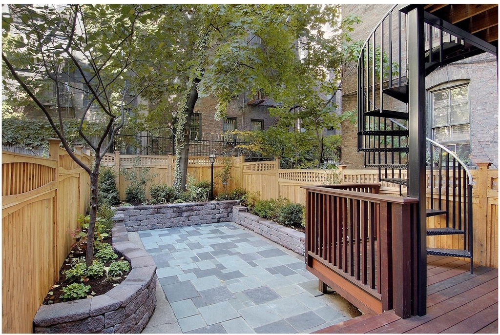 333 E 65th Street - Photo 8