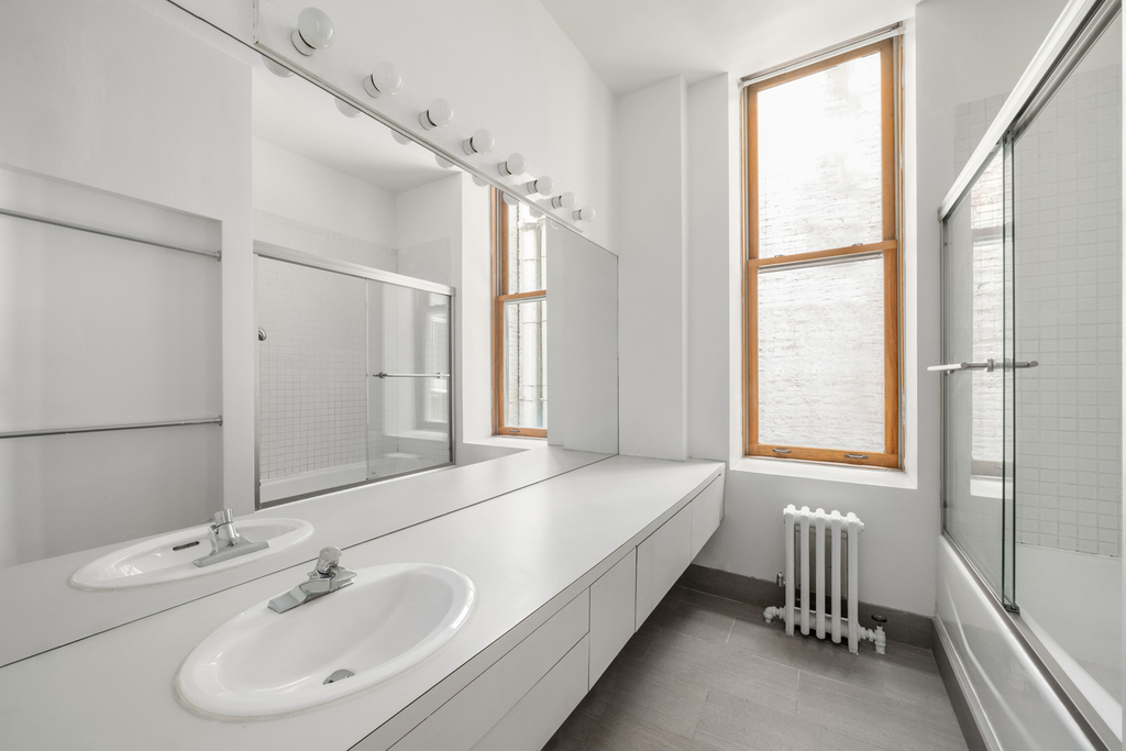 106 Spring Street - Photo 5