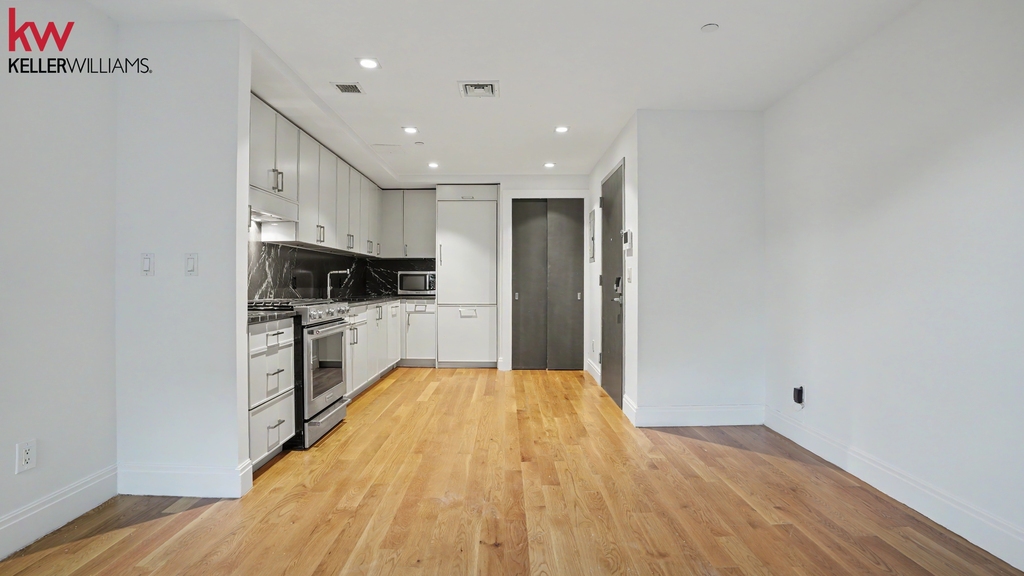 554 4th Avenue - Photo 2