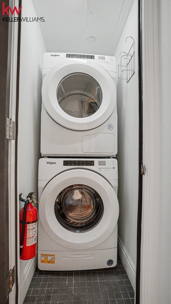 554 4th Avenue - Photo 12