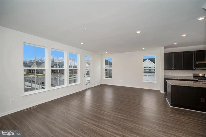360 Coastal Avenue - Photo 10