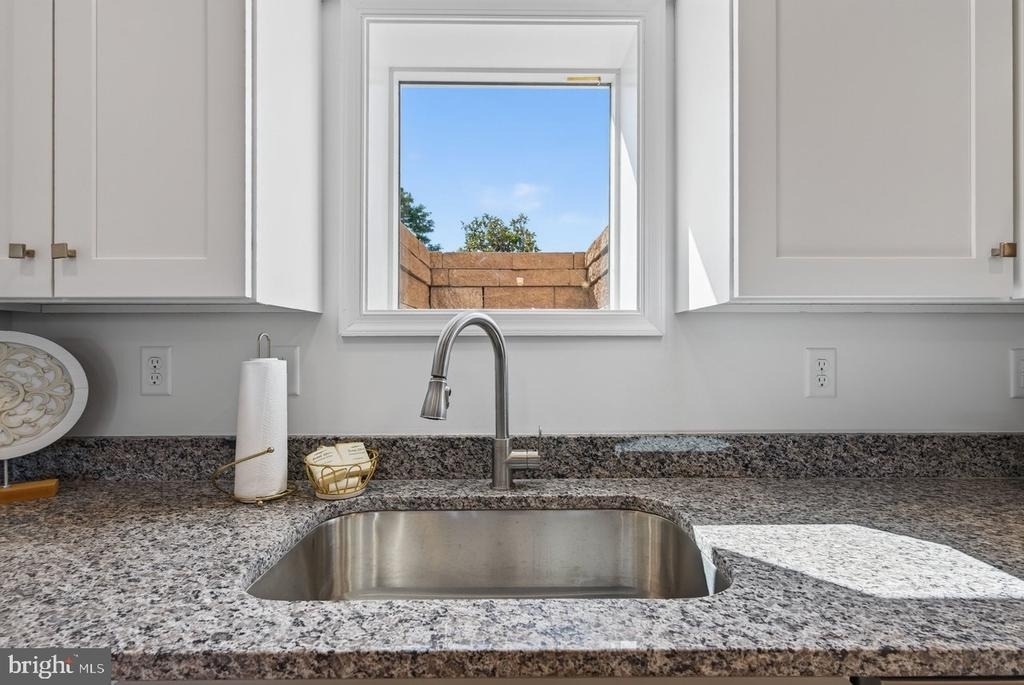 966 Orchard Ridge Place - Photo 11