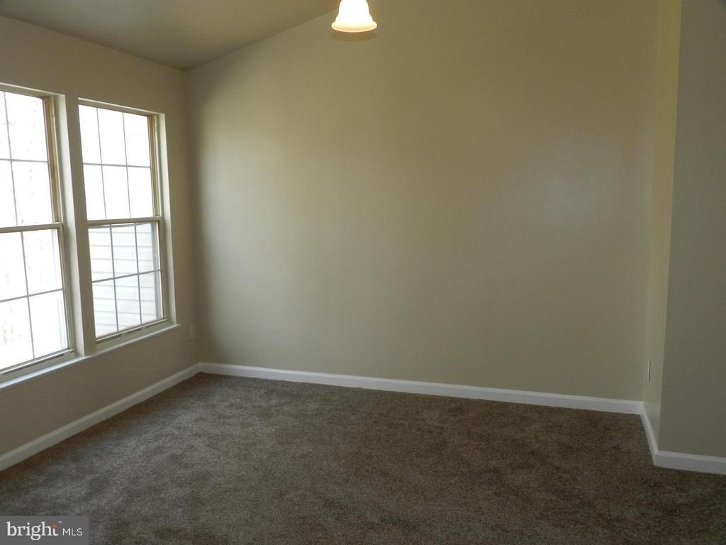 12800 Silvia Loop - Photo 2