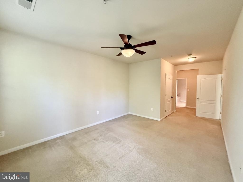 9720 Holmes Place - Photo 9