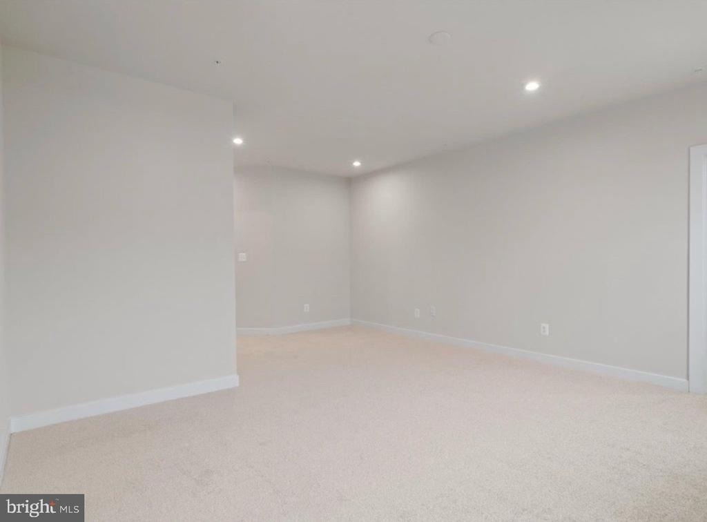 24230 Ullapool Terrace - Photo 16
