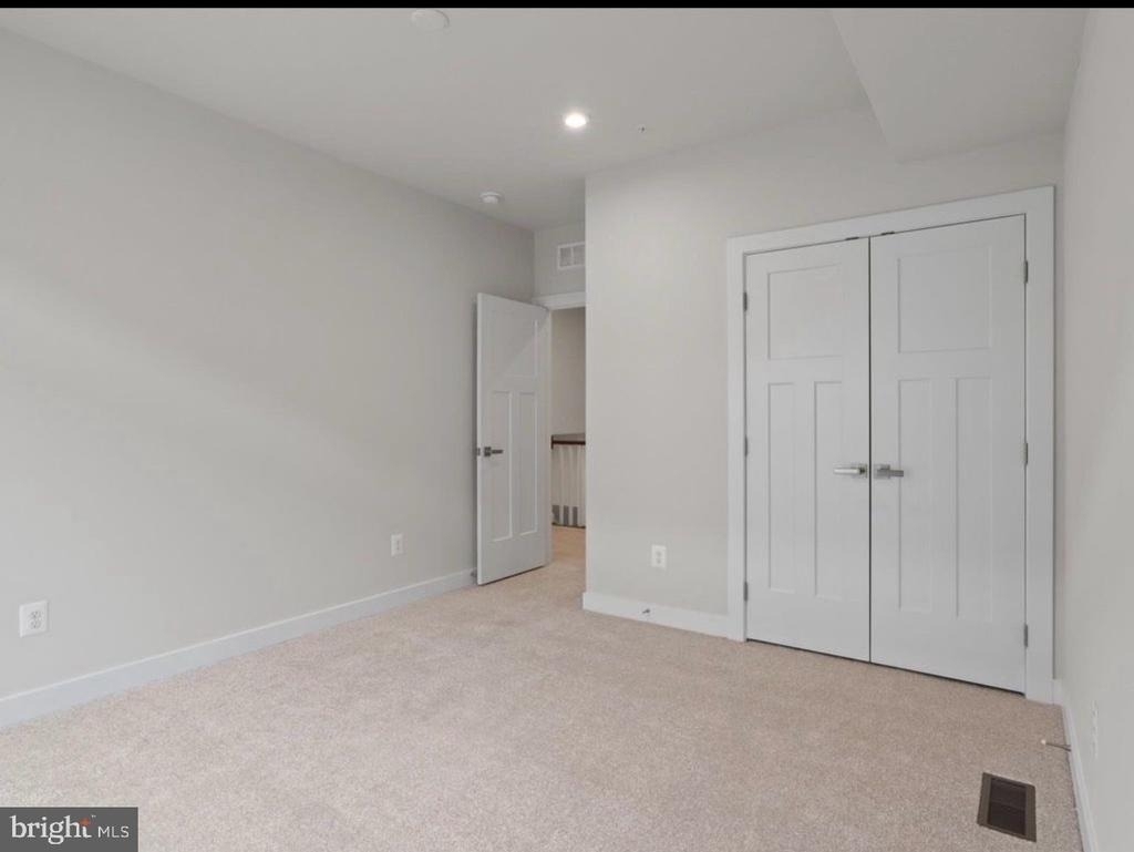 24230 Ullapool Terrace - Photo 11