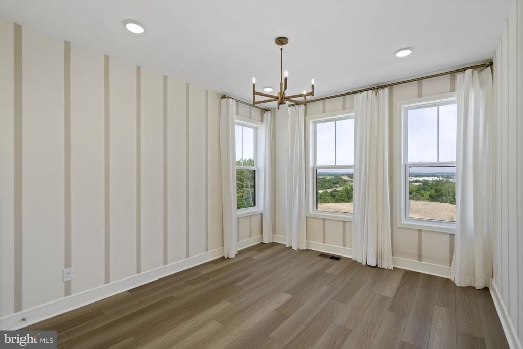 20799 Lamlash Terrace - Photo 12