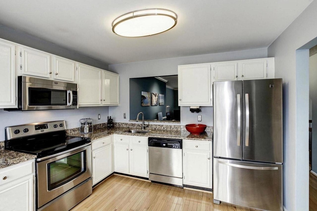 13915 Gunners Place - Photo 21