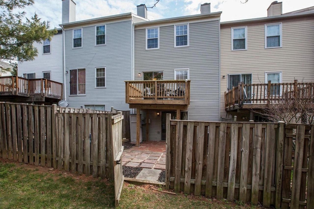 13915 Gunners Place - Photo 30