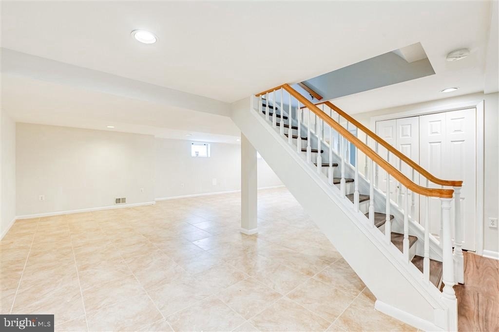 1934 Mcfall Street - Photo 3