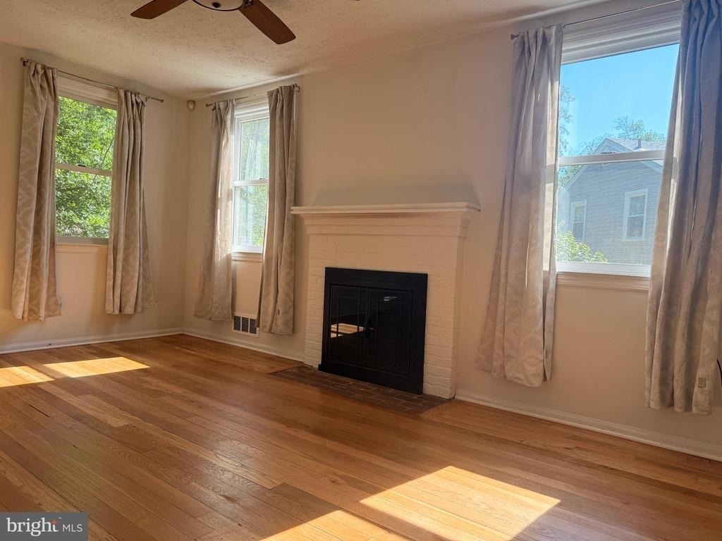 6927 Chestnut Avenue - Photo 7