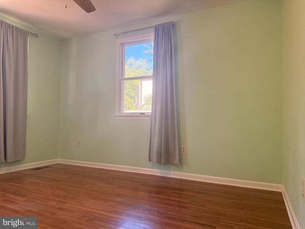 6927 Chestnut Avenue - Photo 13