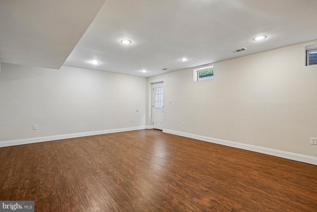9063 Galvin Lane - Photo 28