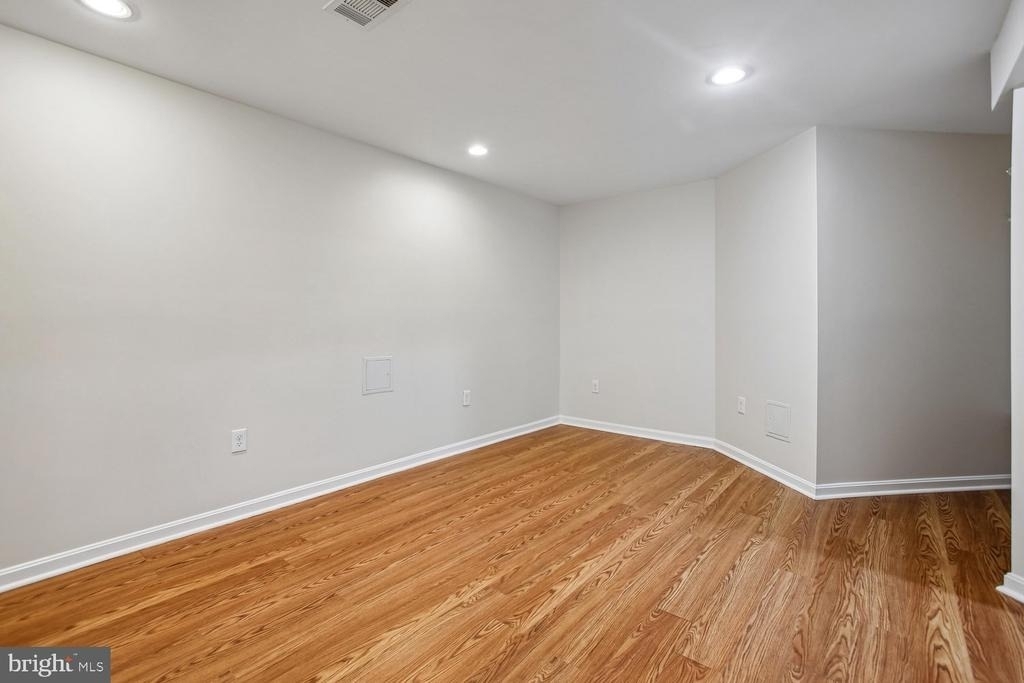 9063 Galvin Lane - Photo 35