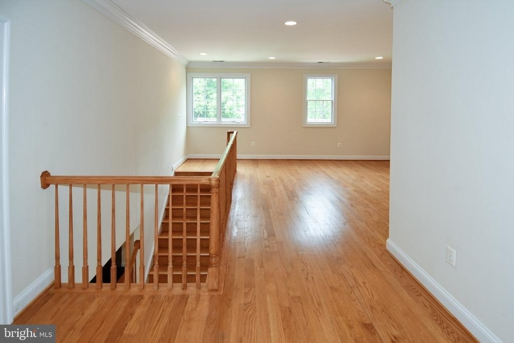 1924 Leonard Road - Photo 28