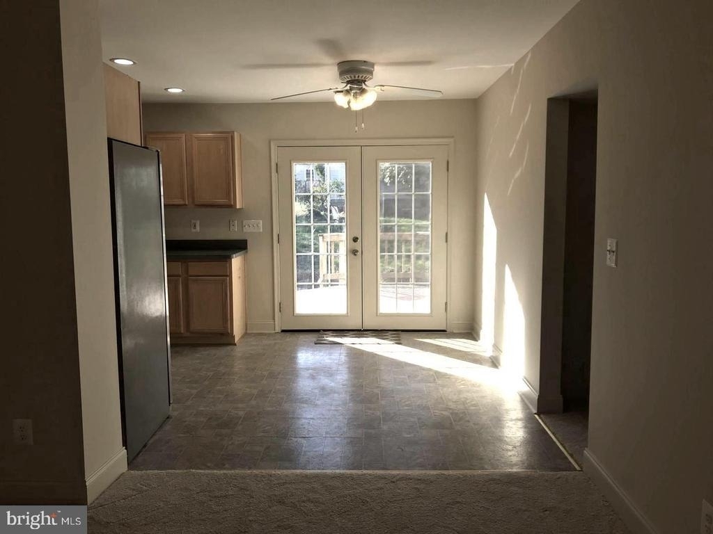 1820 Pimmit Drive - Photo 4