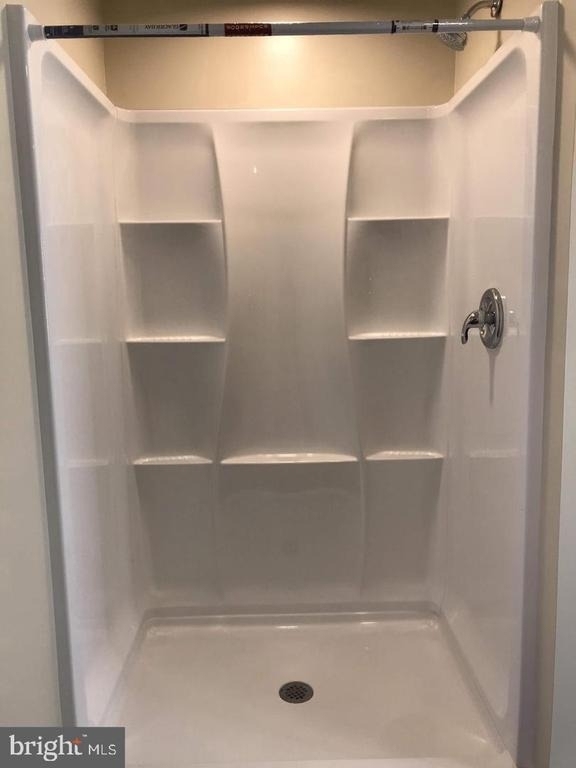 1820 Pimmit Drive - Photo 7