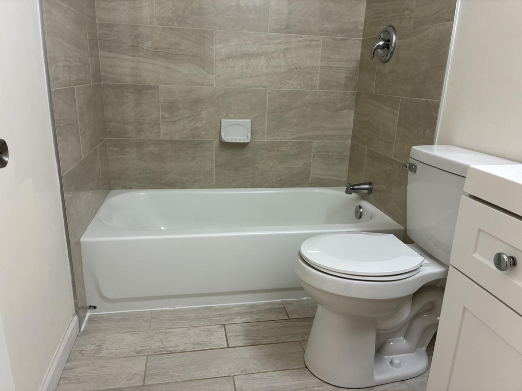 4834 King Solomon Drive - Photo 18
