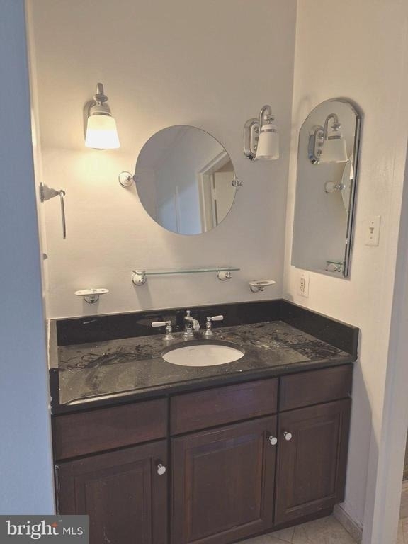 3705 S George Mason Drive - Photo 12